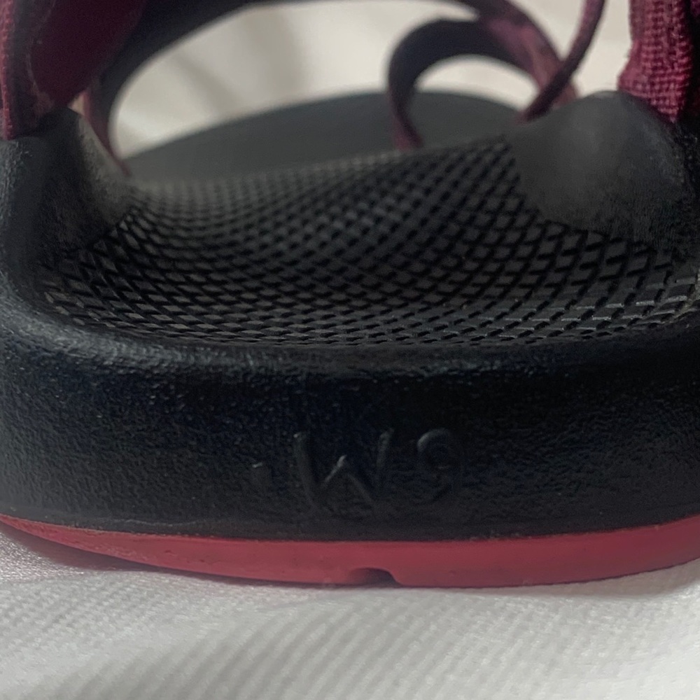 SOLDtoestrap hiking water shoes plum size 9 - Picture 10 of 15